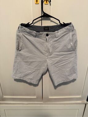 J. Crew Men's Seersucker Shorts - 29 waist, 9 inseam